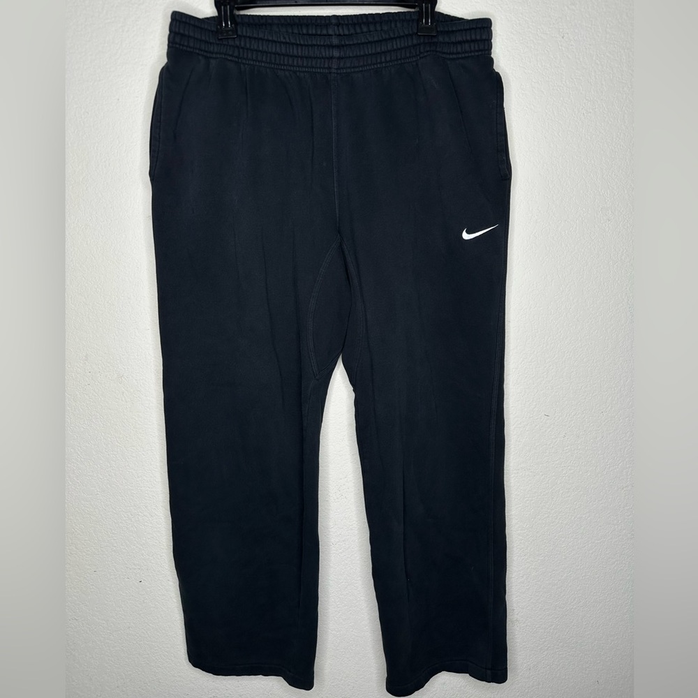 Nike Men’s Sportswear Club Fleece Pants Sweatpants Black Swoosh Logo XL
